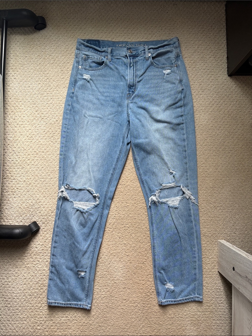 American eagle mom Jean